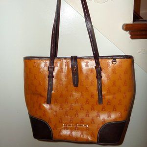 Dooney and Bourke A's Bag